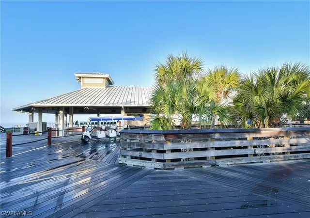 2nd image of 6597 Nicholas Blvd, Naples, FL 34108