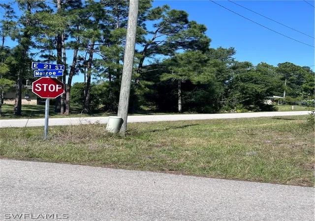 Homes for sale in Alva, FL | 3800 E 21St St, Alva, FL 33920 | MLS# 224035303