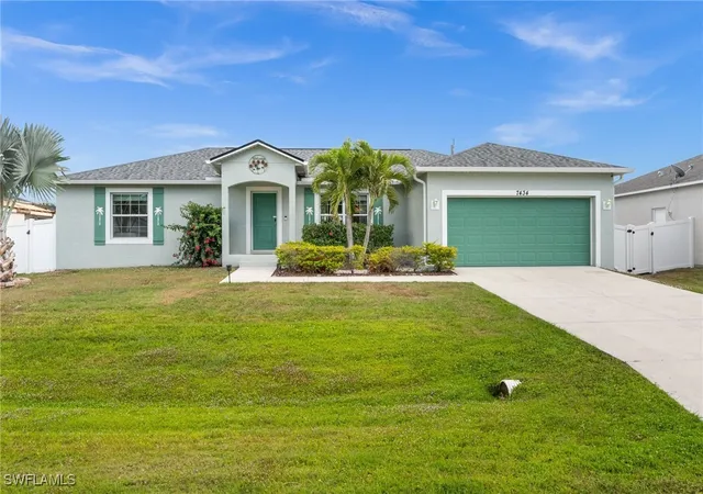 Single family home for sale at 7434 Ashtabula St, Englewood, FL 34224 | MLS# 225035946 | Listing updated on 2025-06-12