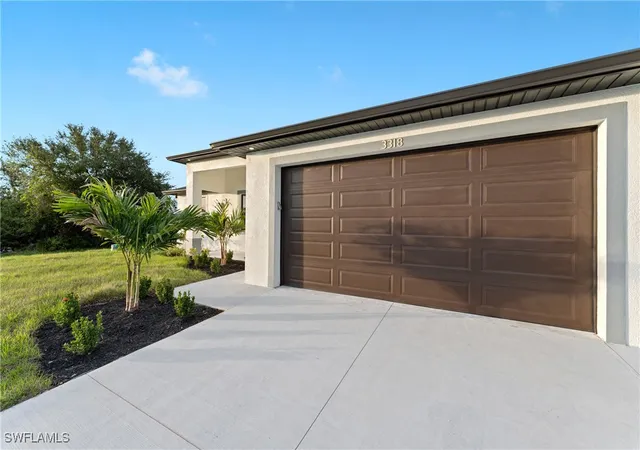 5th image of 3318 9Th St Sw, Lehigh Acres, FL 33976 | MLS# 224094414