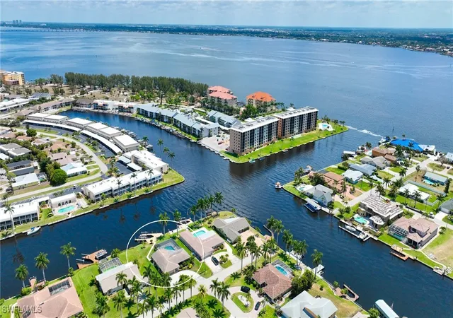 42nd image of 1921 Se 44th St, Cape Coral, FL 33904 | MLS# 224043305