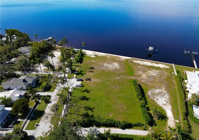 Photo 4 of Land for sale at 1301 Poinciana Ave, Fort Myers, FL 33901 | MLS# 225018708 | Listing updated on 2026-07-13