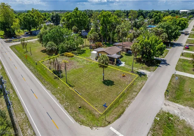 Photo 2 of Land for sale at 335 Ottumwa Ave, Fort Myers, FL 33905 | MLS# 225049561 | Listing updated on 2026-05-28