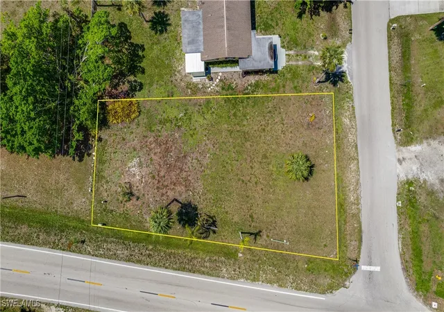 Photo 3 of Land for sale at 335 Ottumwa Ave, Fort Myers, FL 33905 | MLS# 225049561 | Listing updated on 2026-05-28