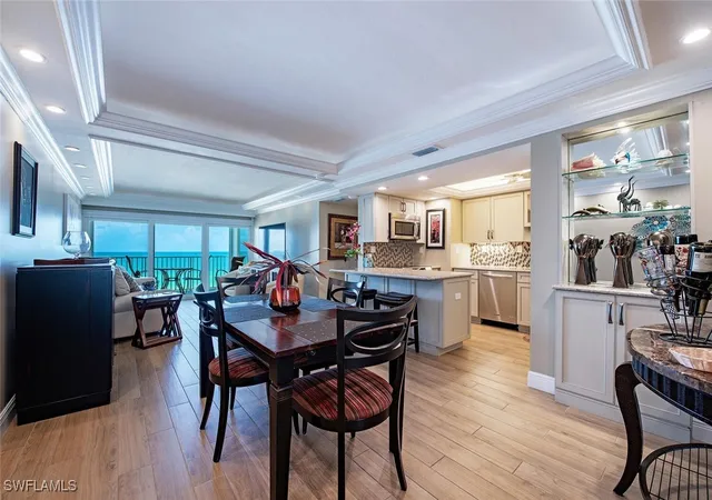 4th image of 3443 Gulf Shore Blvd N #409, Naples, FL 34103 | MLS# 225051203