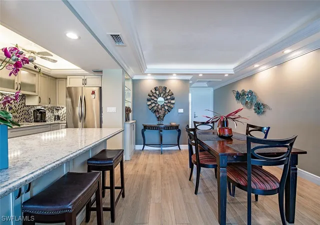 5th image of 3443 Gulf Shore Blvd N #409, Naples, FL 34103 | MLS# 225051203