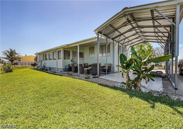 Photo 3 of Manufactured home for sale at 5012 Sandpiper Dr, Saint James City, FL 33956 | MLS# 225047802 | Listing updated on 2026-06-10