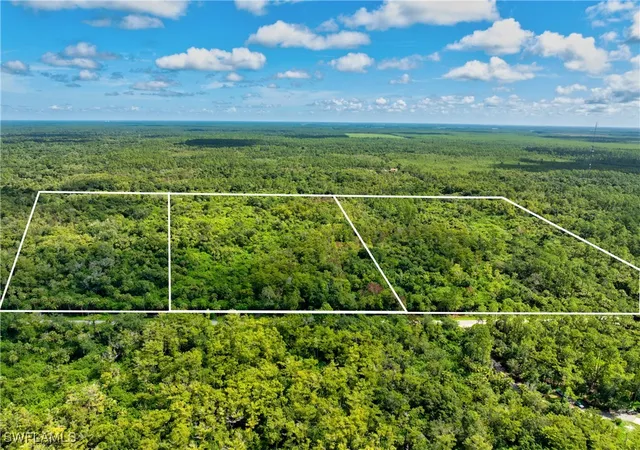 Photo 3 of Sale Pending at 4873 36th Avenue Se, Naples, FL 34117 | MLS# 225049391 | Listing updated on 2025-10-28