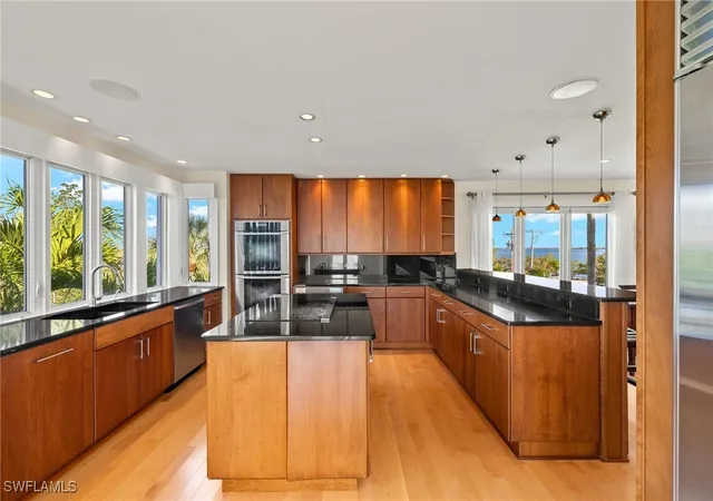 4th image of 1581 San Carlos Bay Dr, Sanibel, FL 33957 | MLS# 225049267