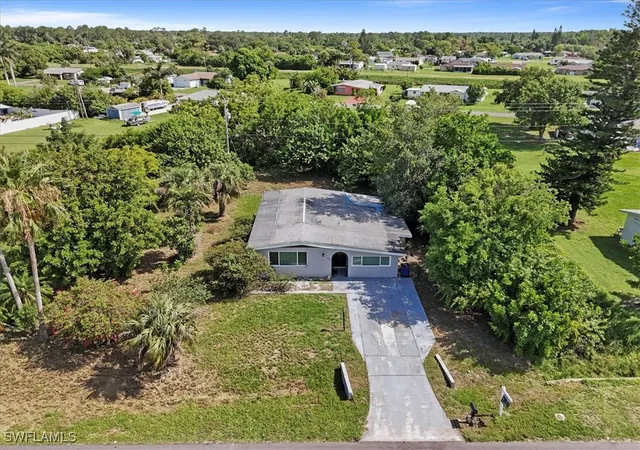 27th image of 139 Coolidge Ave, Lehigh Acres, FL 33936 | MLS# 225056321