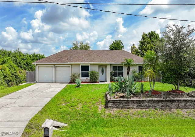 5th image of 5538 Brookfield St, Lehigh Acres, FL 33971 | MLS# 225057146