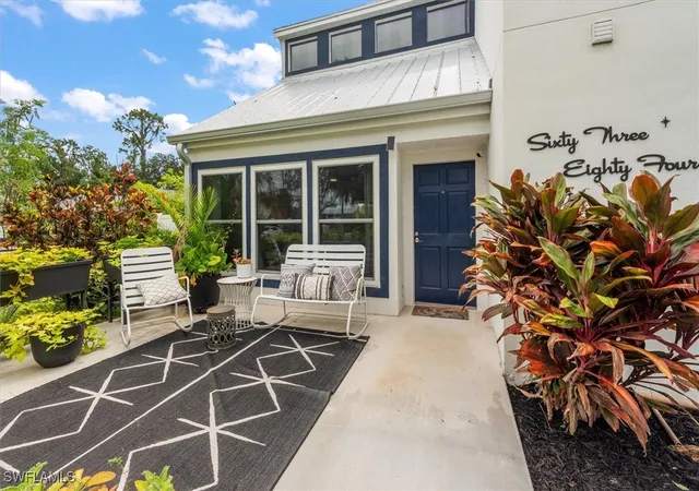 Photo 2 of Sale Pending at 6384 Morgan La Fee Ln, Fort Myers, FL 33912 | MLS# 225058450 | Listing updated on 2025-11-14