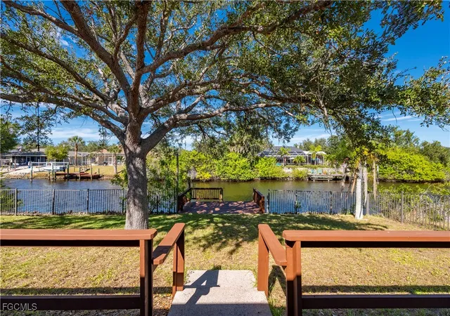 Photo 4 of Single family home for sale at 17356 Gulfspray Cir, Port Charlotte, FL 33948 | MLS# 225058568 | Listing updated on 2026-07-22