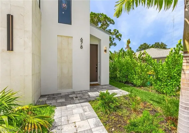 Photo 2 of Single family home for sale at 678 95th Avenue N, Naples, FL 34108 | MLS# 225058680 | Listing updated on 2026-08-31