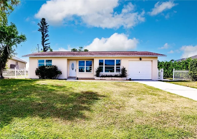 Photo 2 of Single family home for sale at 3042 Sw 10th Place, Cape Coral, FL 33914 | MLS# 225058710 | Listing updated on 2026-06-25