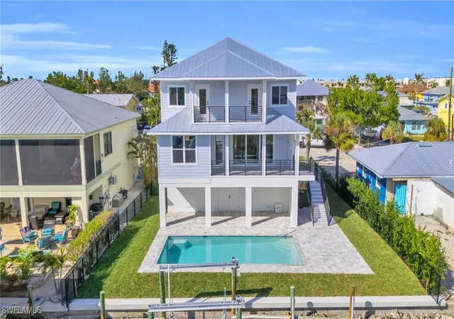 2nd image of 180 Flamingo St, Fort Myers Beach, FL 33931 | MLS# 225059002