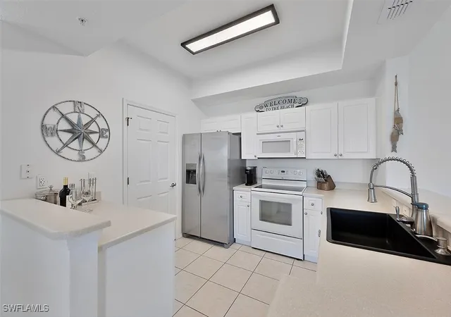 5th image of 9035 Colby Dr, Fort Myers, FL 33919