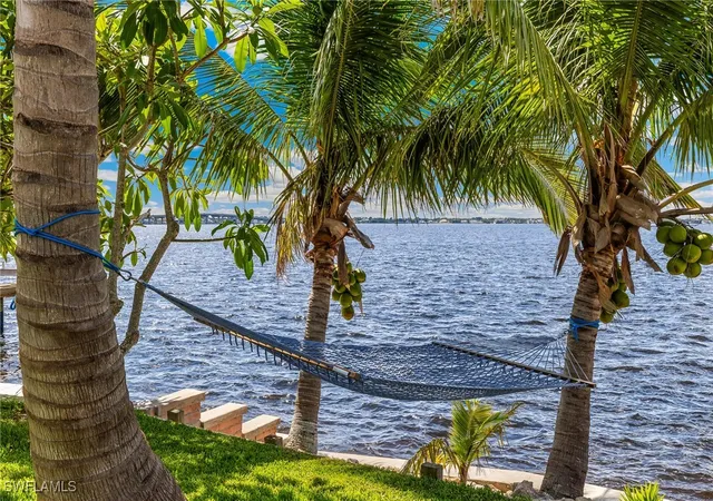 Photo 3 of Sale Pending at 2506 Se 28th St, Cape Coral, FL 33904 | MLS# 225059419 | Listing updated on 2026-07-28