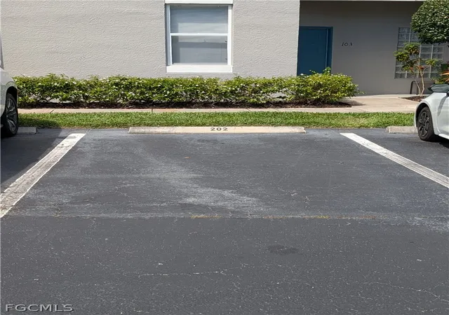 47th image of 12065 Summergate Cir #202, Fort Myers, FL 33913 | MLS# 225061991