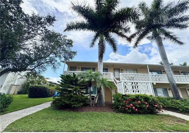 Photo 2 of Condo for sale at 13150 Kings Point Dr #11C, Fort Myers, FL 33919 | MLS# 225063063 | Listing updated on 2026-06-28