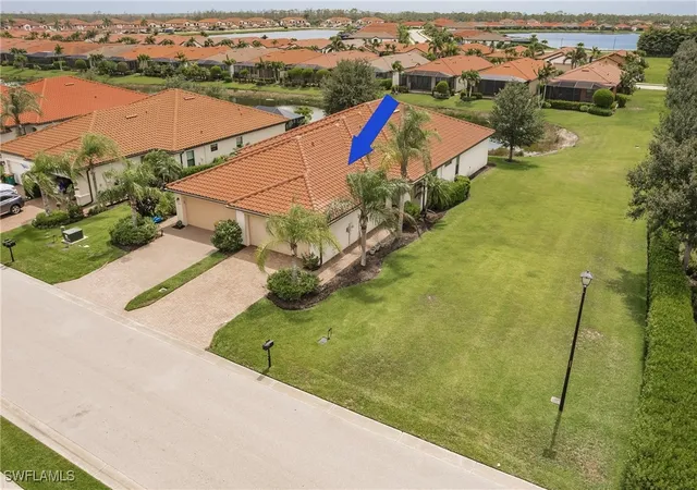 Photo 4 of Townhouse for sale at 1403 Oceania Dr S, Naples, FL 34113 | MLS# 225063084 | Listing updated on 2026-08-04