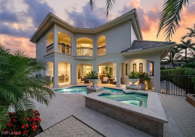 Photo 2 of Sale Pending at 33 3rd Street S, Naples, FL 34102 | MLS# 225063404 | Listing updated on 2025-11-16
