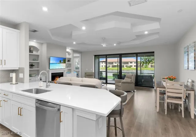 Listing Photo 4 - Condo for sale in building located at 15249 Zeno Wy, Naples, FL 34114 - Unit #102