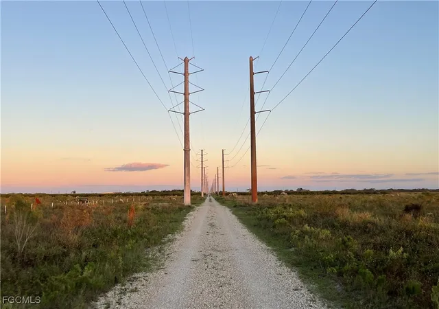 4th image of 6676 5Th Rd, Labelle, FL 33935 | MLS# 2025000605