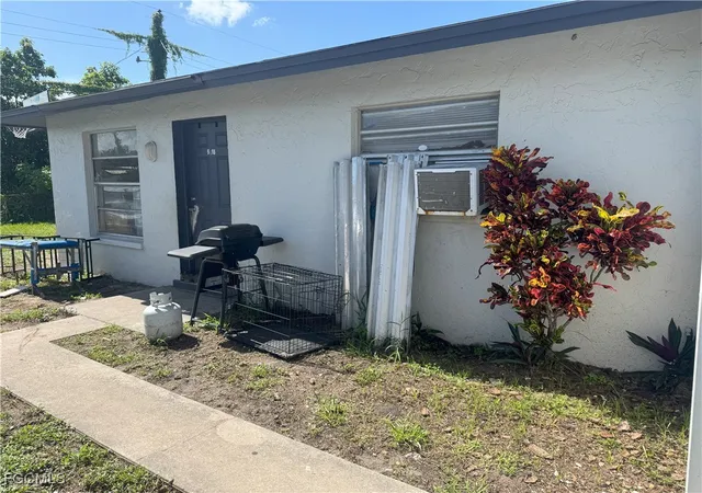 3rd image of 5515 5Th Ave, Fort Myers, FL 33907 | MLS# 2025000608