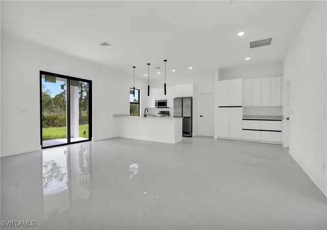 3rd image of 2814 44Th St W, Lehigh Acres, FL 33971 | MLS# 225064171