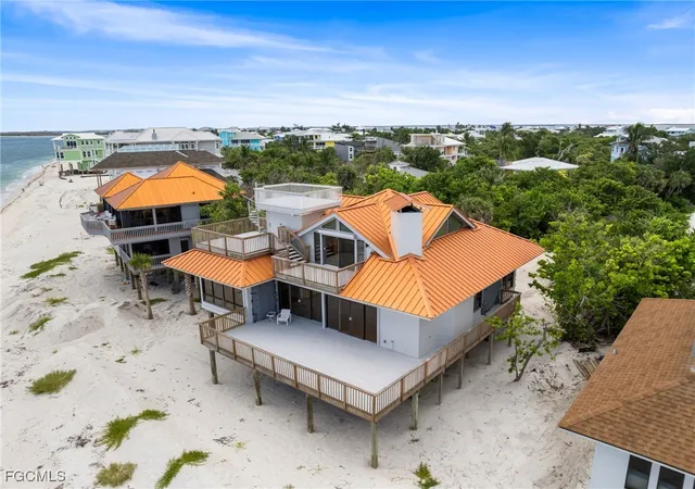 2nd image of 406 Gulf Bend Dr, Captiva, FL 33924 | MLS# 2025000843