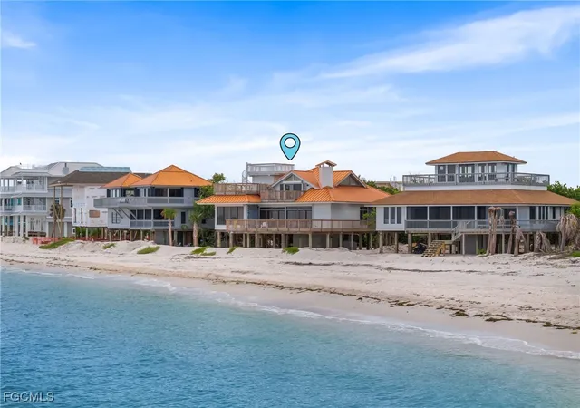 Photo 3 of Single family home for sale at 406 Gulf Bnd Dr, Captiva, FL 33924 | MLS# 2025000843 | Listing updated on 2026-06-01