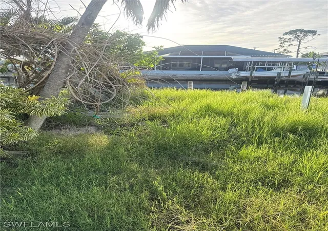 2nd image of 3314 York Rd, Saint James City, FL 33956 | MLS# 225064473