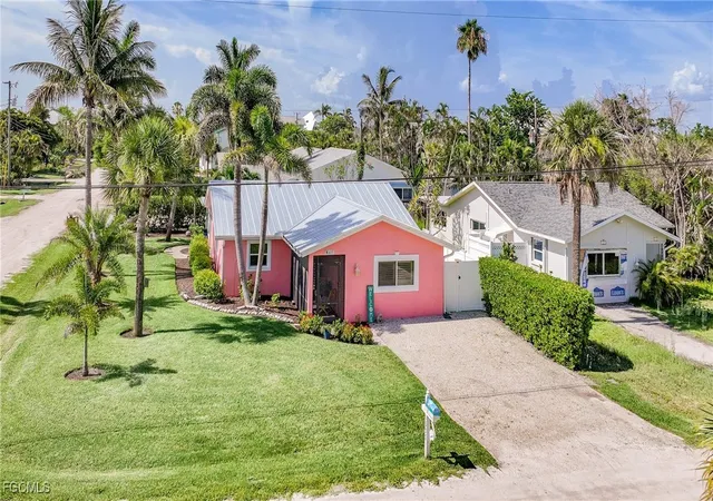 2nd image of 1657 Atlanta Plaza Dr, Sanibel, FL 33957 | MLS# 2025003218