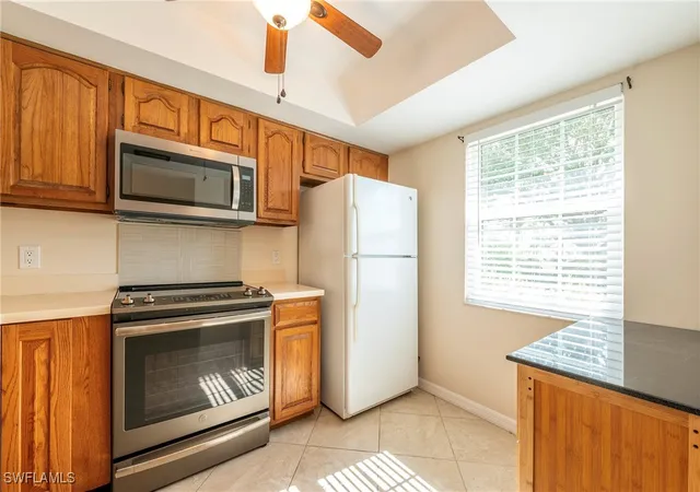 4th image of 1006 Pine Isle Ln #1006, Naples, FL 34112 | MLS# 225064844