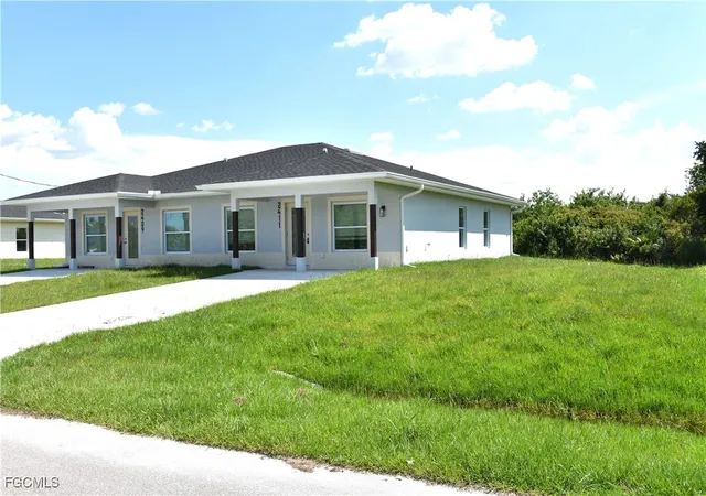 2nd image of 2409/2411 Churchill Ave N, Lehigh Acres, FL 33971 | MLS# 2025003301