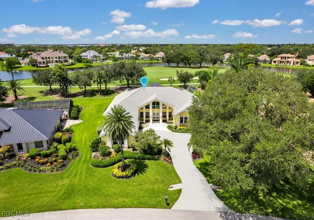 Photo 2 of Sale Pending at 15580 Kilmarnock Dr, Fort Myers, FL 33912 | MLS# 2025003516 | Listing updated on 2025-10-21