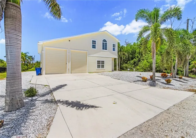 2nd image of 3810 Myers Ln, Saint James City, FL 33956 | MLS# 2025003527