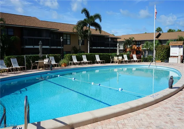 4th image of 56 Greenbrier St #2-109, Marco Island, FL 34145 | MLS# 225065506