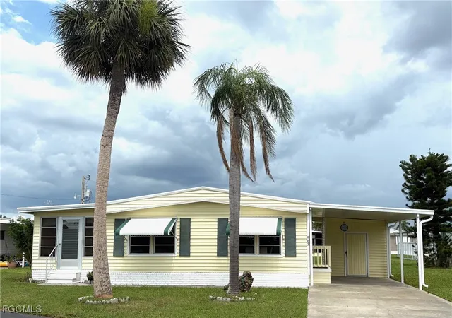 Photo 1 of Sale Pending at 963 Idle Way Dr, North Fort Myers, FL 33917 | MLS# 2025004153 | Listing updated on 2026-07-28