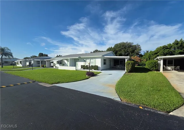 3rd image of 52 Heath Aster Ln, Lehigh Acres, FL 33936 | MLS# 2025004489