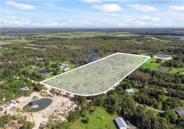 3rd image of 20421 Welborn Rd, North Fort Myers, FL 33917 | MLS# 2025004500