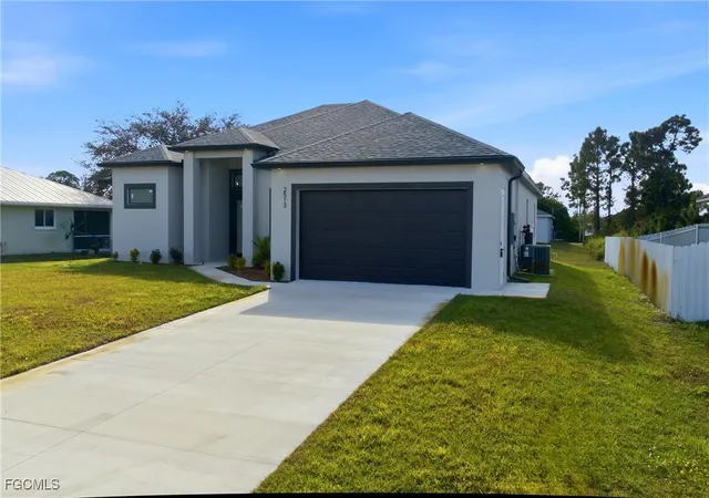 Photo 3 of Single family home for sale at 2513 19th Street Sw, Lehigh Acres, FL 33976 | MLS# 2025004543 | Listing updated on 2026-07-31