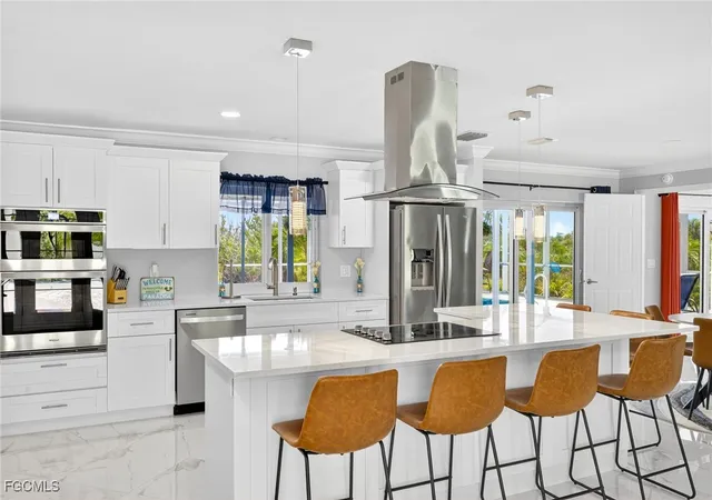 Photo 2 of Sale Pending at 720 Durion Ct, Sanibel, FL 33957 | MLS# 2025004825 | Listing updated on 2026-07-01
