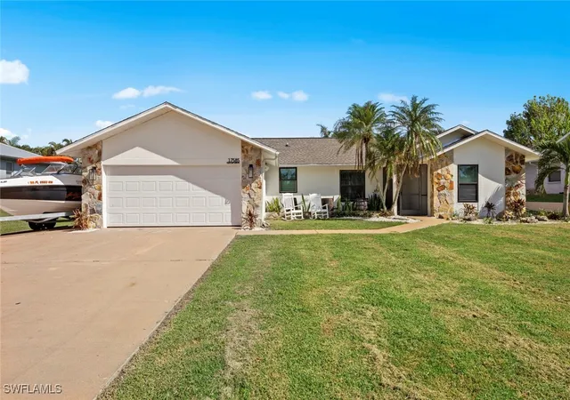Photo 1 of Sale Pending at 17585 Taylor Dr, Fort Myers, FL 33908 | MLS# 225066183 | Listing updated on 2025-10-26