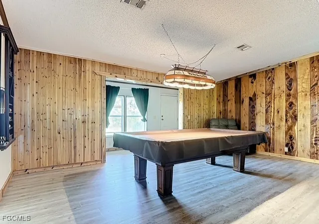 3rd image of 1320 Seminole Ave, Labelle, FL 33935 | MLS# 2025005278