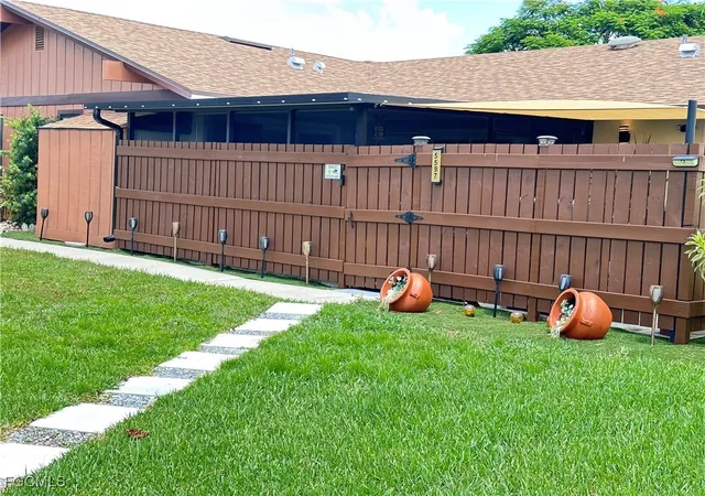 2nd image of 5597 Foxlake Dr, North Fort Myers, FL 33917 | MLS# 2025005565