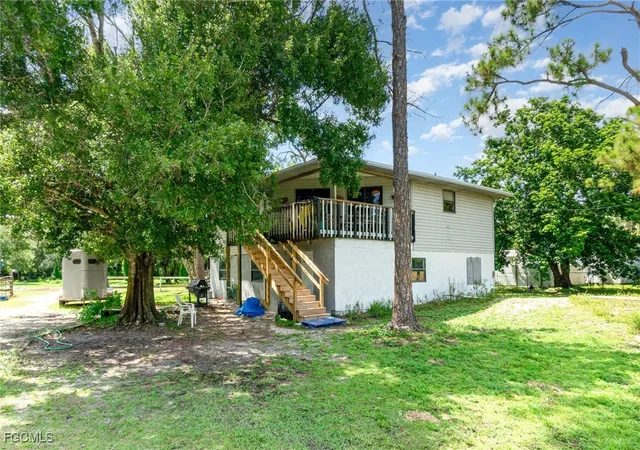 3rd image of 19201 Matt Rd, North Fort Myers, FL 33917 | MLS# 2025006101