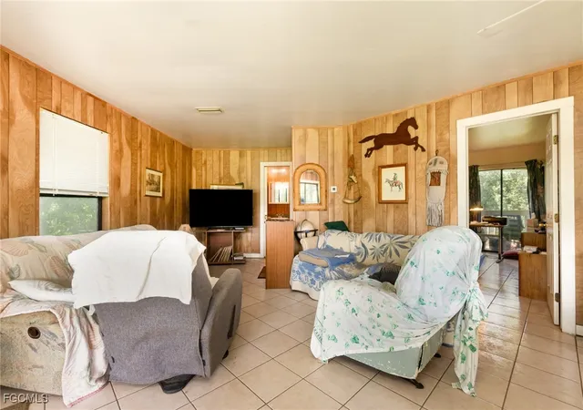 5th image of 19201 Matt Rd, North Fort Myers, FL 33917 | MLS# 2025006101