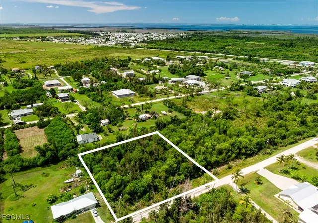 2nd image of 4549 Gulf Shore Rd, Saint James City, FL 33956 | MLS# 2025006222